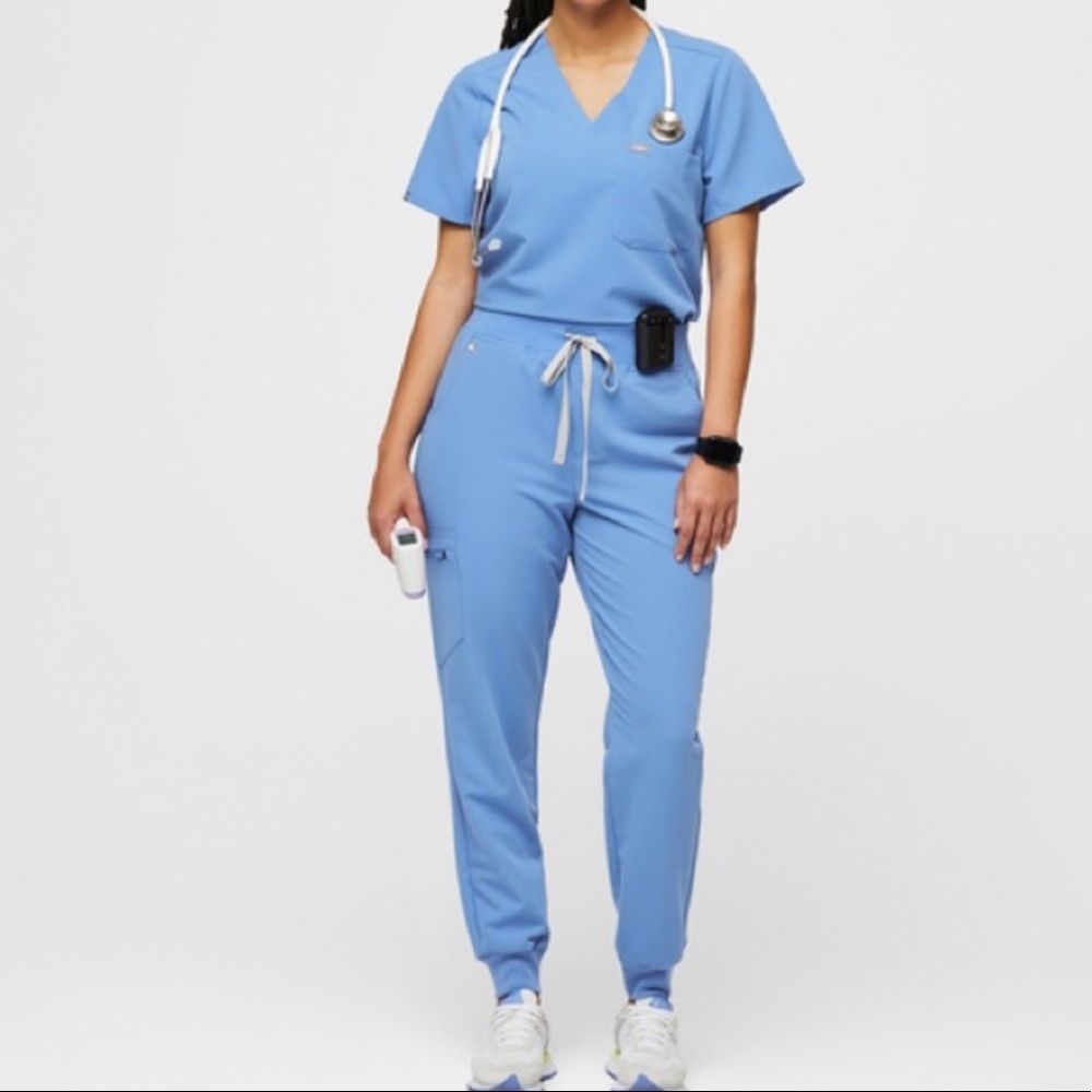 NEW FIGS CEIL BLUE HIGH WAISTED ZAMORA JOGGER AND CASMA SET